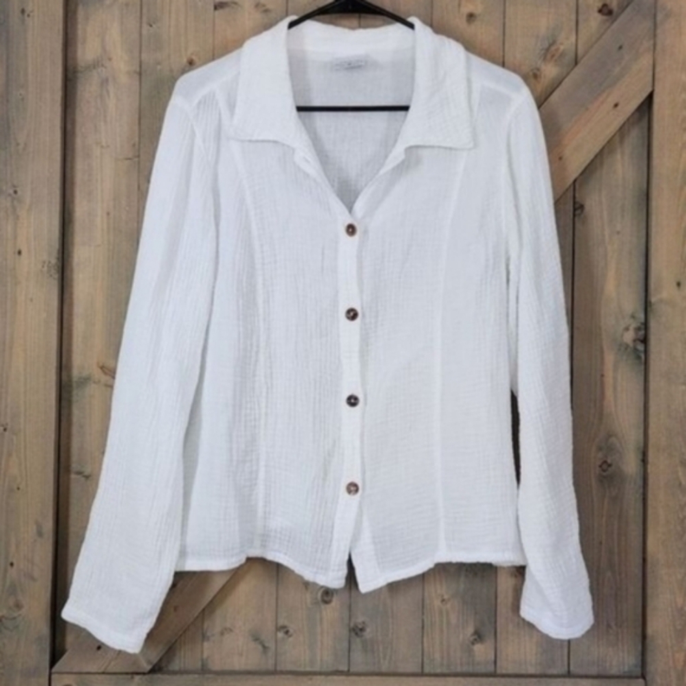CMC Color Me Cotton White Guazy Button Down Boxy Top Large